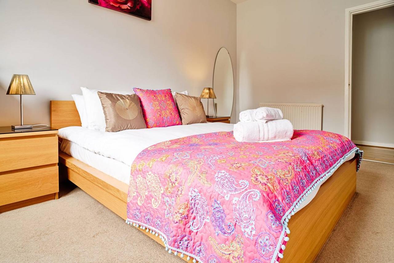 אדינבורו Joivy Bright Royal Mile Apartment מראה חיצוני תמונה