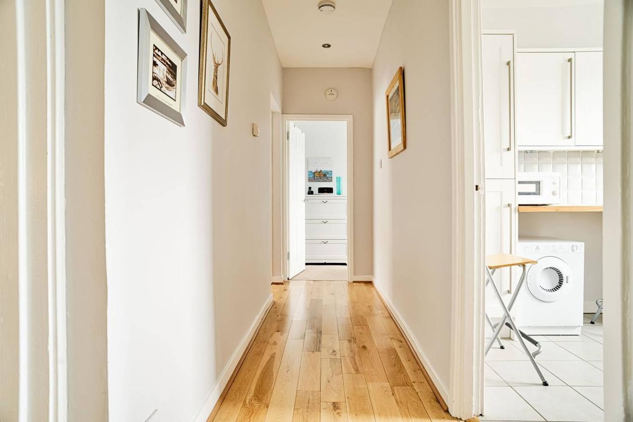 אדינבורו Joivy Bright Royal Mile Apartment מראה חיצוני תמונה