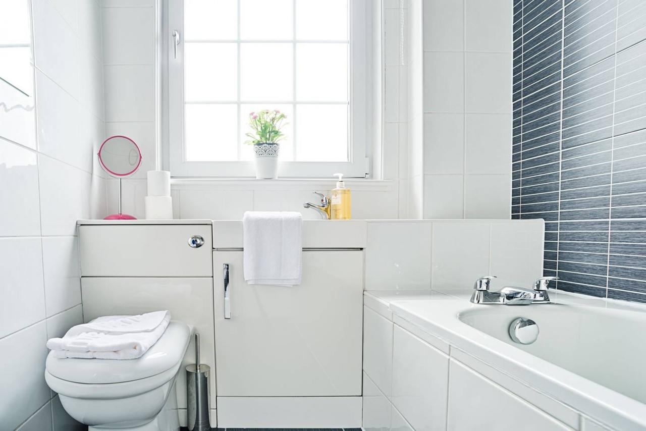 אדינבורו Joivy Bright Royal Mile Apartment מראה חיצוני תמונה
